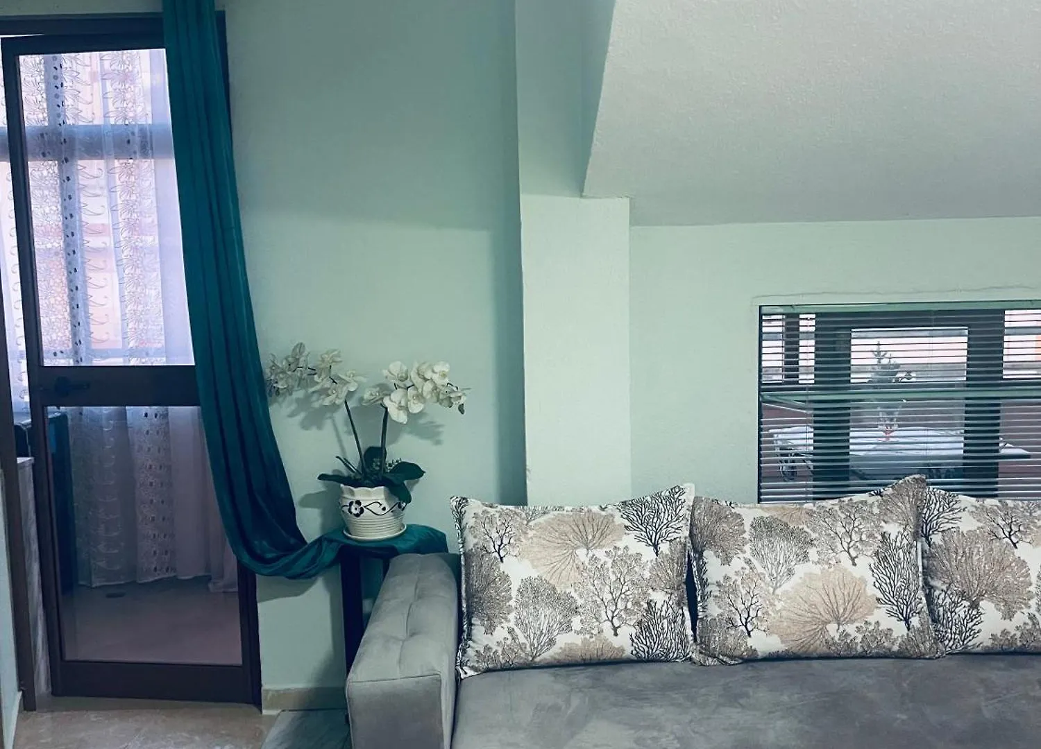 Apartaments Lake View Pogradec Albania